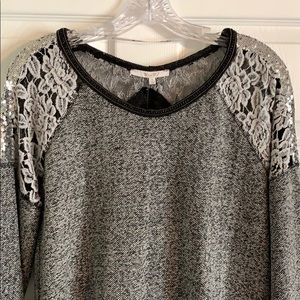 NWT Miss Me Sweatshirt Size Large